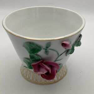 Vintage Lefton Flower Pot with 3D Rose Design and Gold Accents